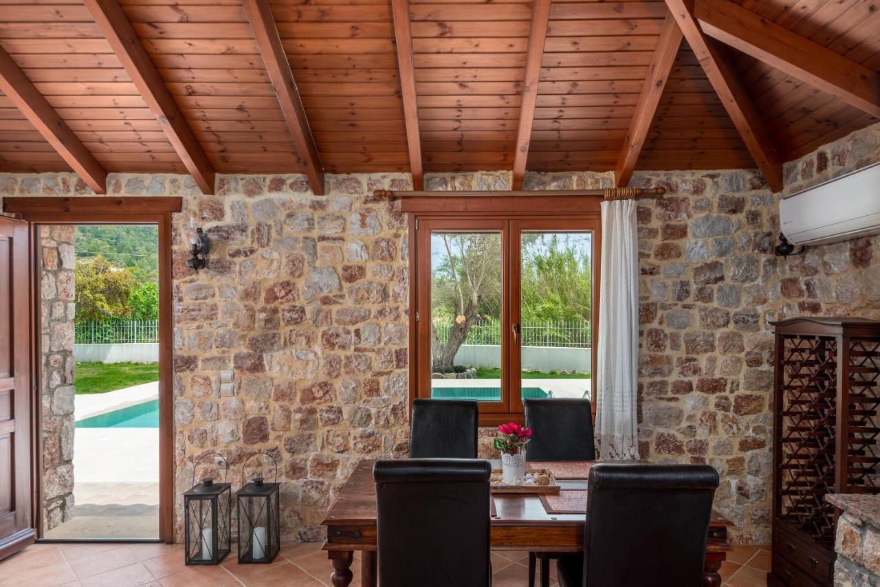 Filerolia Stone House Villa Pastida Bagian luar foto