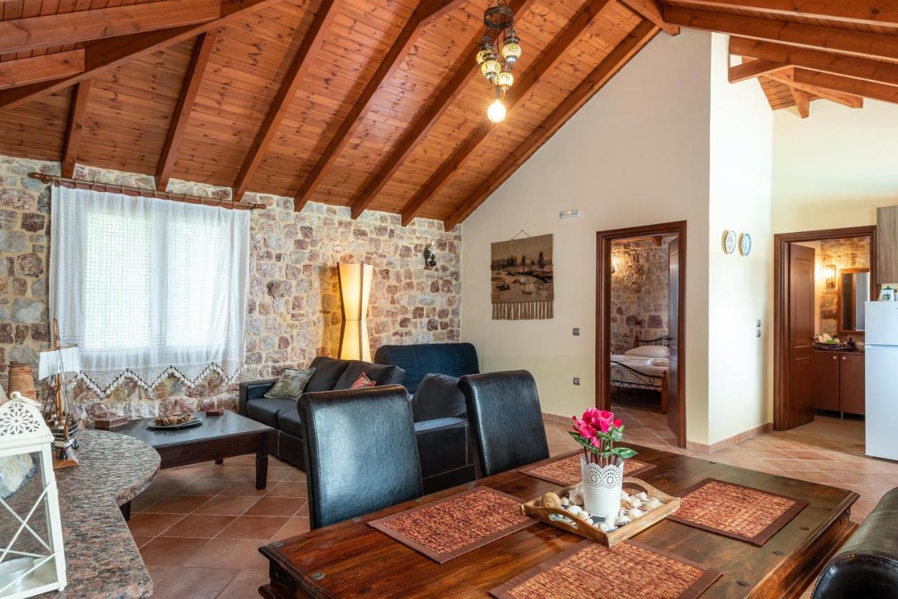 Filerolia Stone House Villa Pastida Bagian luar foto