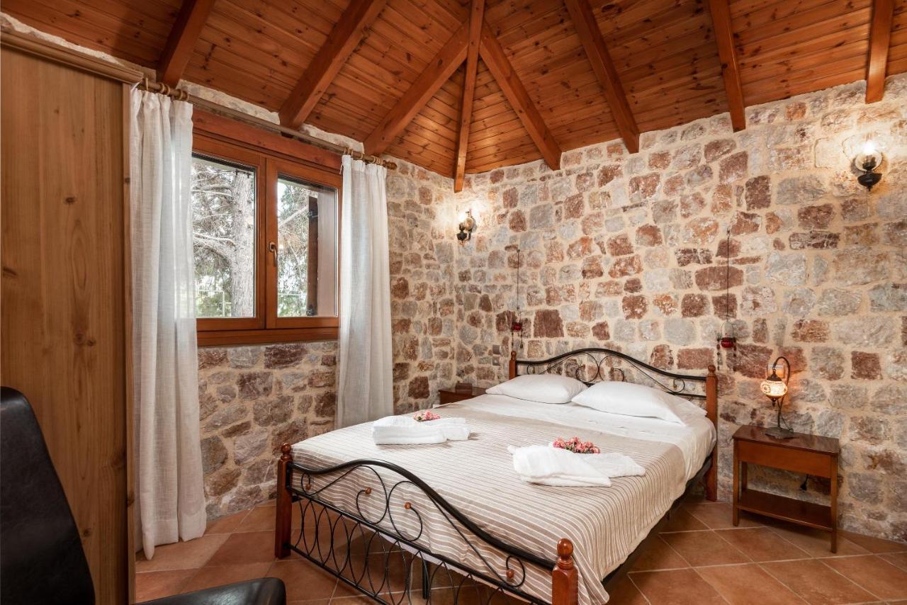 Filerolia Stone House Villa Pastida Bagian luar foto